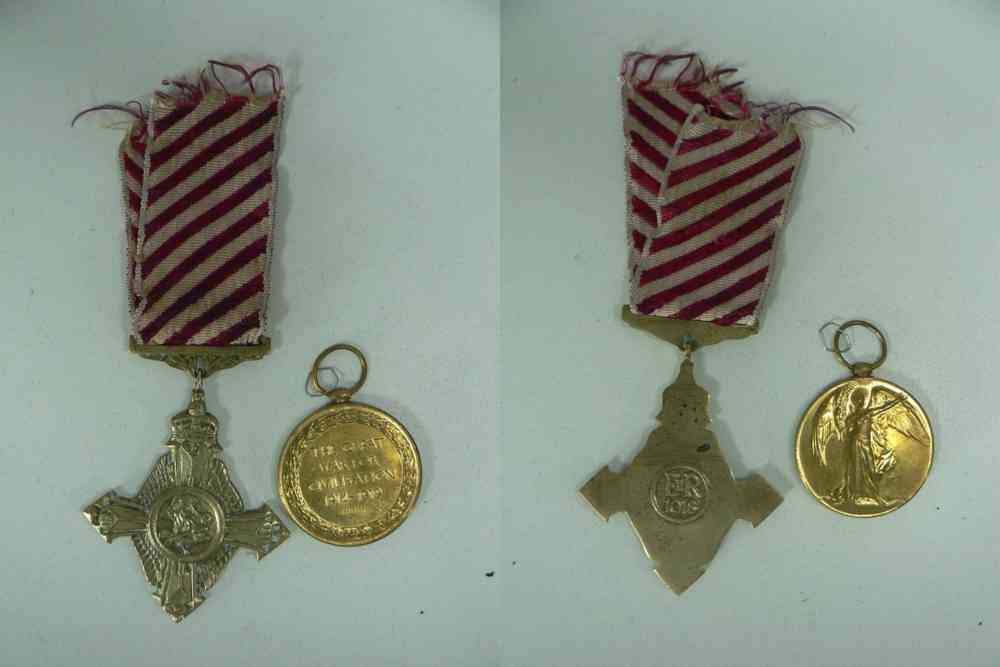 1939-45 WWII CANADA AIR FORCE CROSS WAR MEDAL photo 1939-45 WWII CANADA AIR FORCE CROSS WAR MEDAL photo