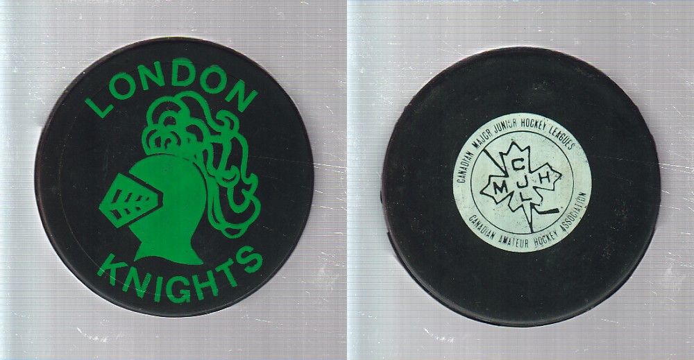 1974-80 VICEROY V3 LONDON KNIGHTS GAME PUCK photo