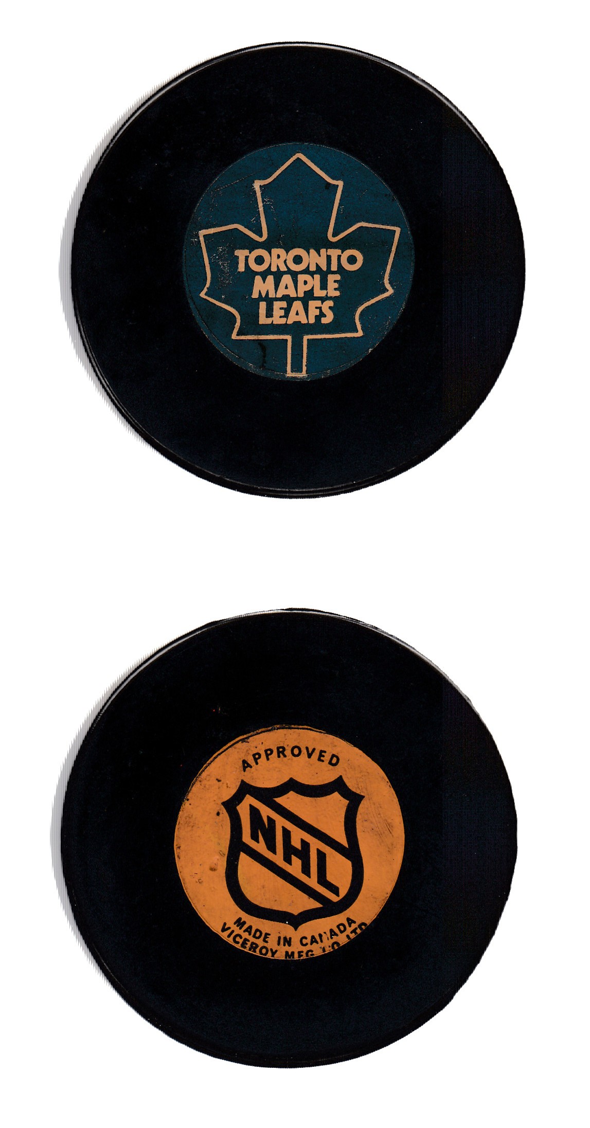 1975-83 VICEROY TORONTO MAPLE LEAFS GAME PUCK photo
