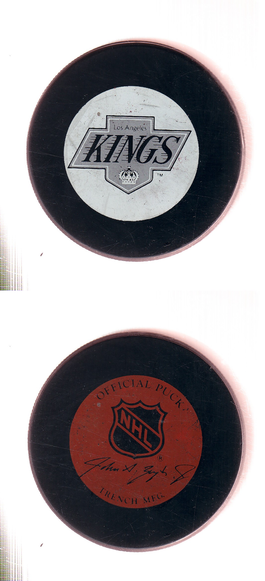 1985-92 GTO (NO OFFICIAL) LOS ANGELES KINGS GAME PUCK photo