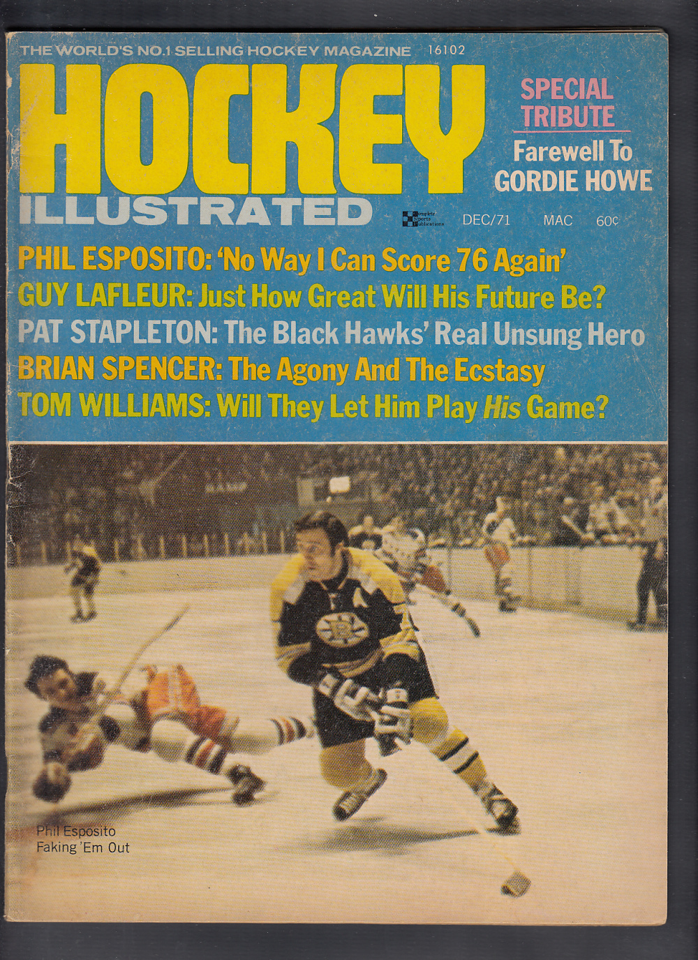 1971 HOCKEY ILLUSTRATED MAGAZINE P. ESPOSITO ON COVER photo